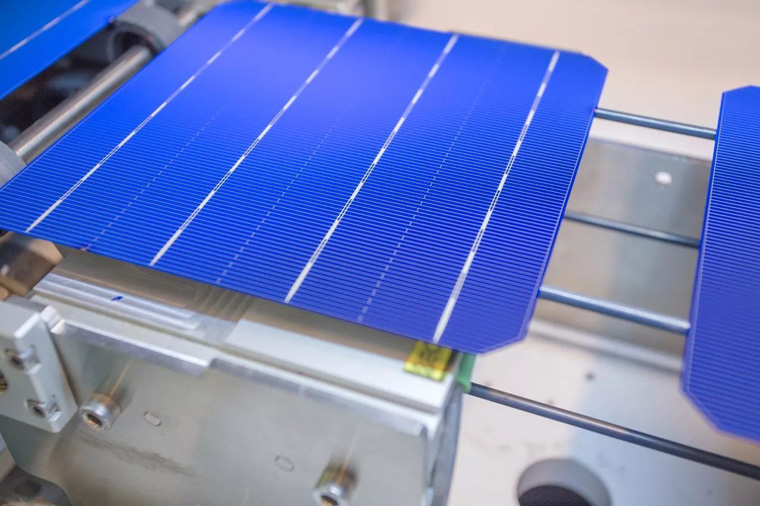 p型半導體光伏大電池工作原理，電池組p什么意思